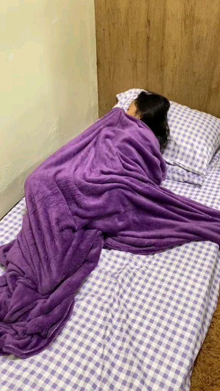 Plain Microfiber Blanket #bestseller #blanket #microfiber #plain #plainblanket #singlesize #soft #kumot #softkumot #classic #breathable #durable #fyp