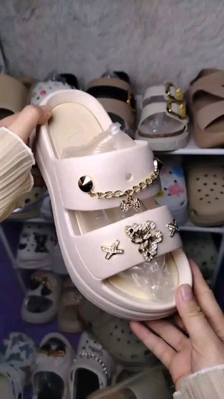 Mirano Women's Fashion Slippers#buynow #MasMuraSaShopee #FreeCoinsInShopeeVideo #viral #trending