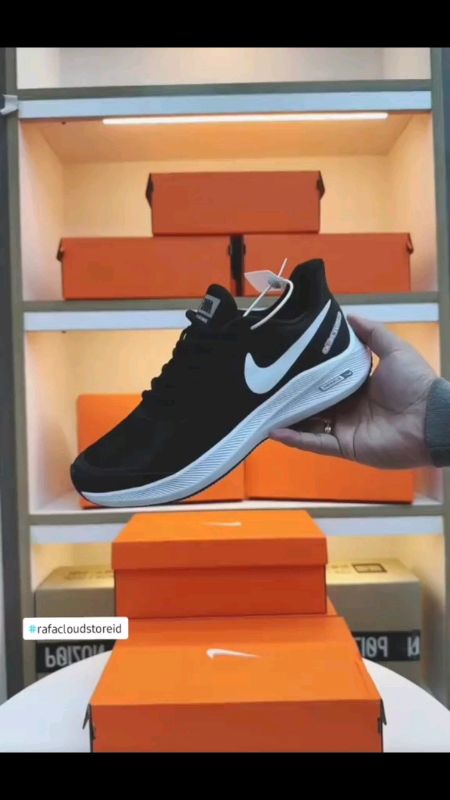 #Zoom #Rubber #shoes #rubber #shoes sneakers running shoes sneakers For Men and women#FreeCoinsInShopeeVideo