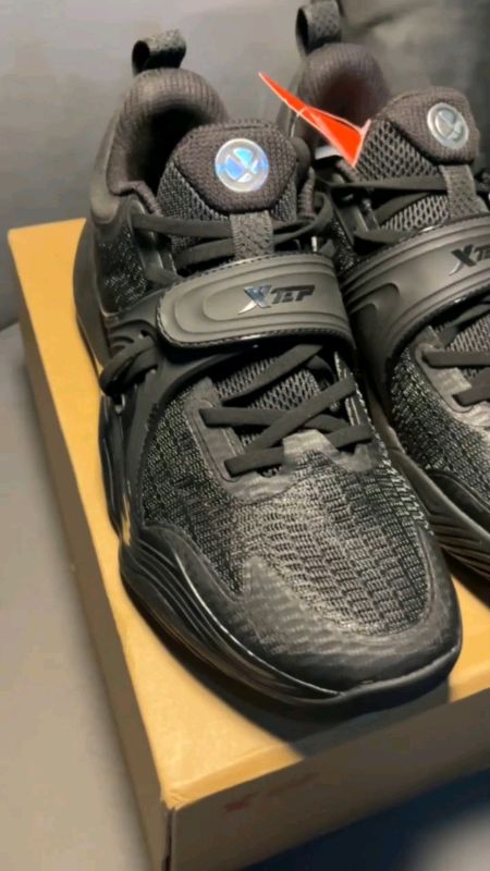 XTEP Light Attack SE    #FreeCoinsInShopeeVideo #xtep #basketballshoes # #newrelease #foryoupage #fyp #foryou #featuredvideo #kyrieirving #trend