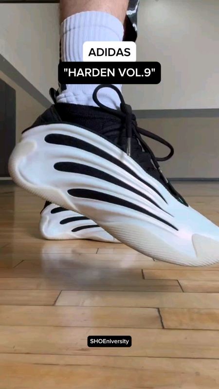 #harden #hardenvolume9 #hardenvol9 #hardenshoes #basketballshoes #basketball #shoes #Jamesharden #FreeCoinsInShopeeVideo #adidasbasketball
