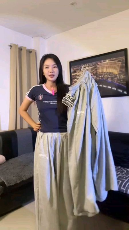 baggy sweatpants #checkthisout #buynow #freecoinsinshopeevideo #masmurasashopee #fyp