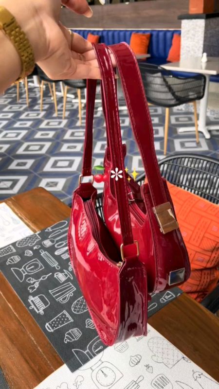 #bag #armpit #shoulder #trendy #glossy #cute #red #trendy #classy #MasMuraSaShopee