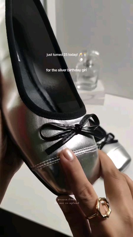 Silver flats #flatshoes #dollshoes #silver #flats #women #Fashion