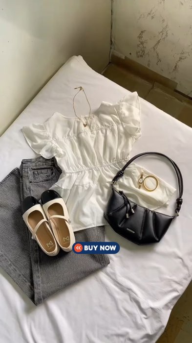 🤍✨#raffletop #top #blouse #Recos #OOTD #Fashion #sale #MasMuraSaShopee #FreeCoinsInShopeeVideo #shopeefinds #shopee #foryou #ctto
