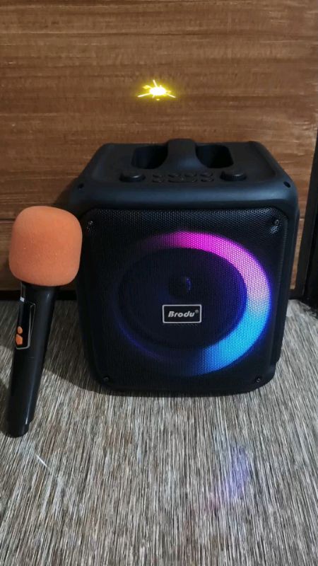 Brodu Bluetooth speakers W/ free wireless mic. #brodu #brodubluetoothspeaker #speaker