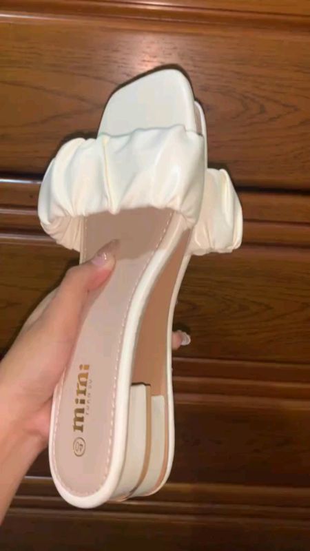 Check out  New Elegant Crumpled Strap Heels Sandals #girlyheels #sandals #viral #trending #MasMuraSaShoppee  #FreeCoinsSaShoppeVideos #shoppee #FYP