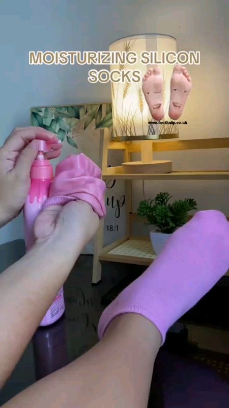 REUSABLE Silicone Foot Care Socks+Moisturizing gloves set ANTI Cracking Gel Socks Dead Skin Remover#freecoinsashopp #masmurasashoppe #buynow