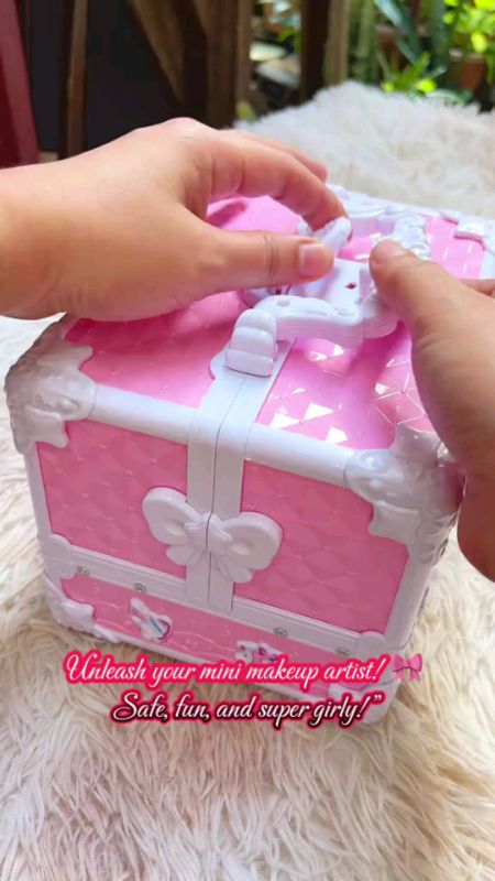 #kidsmakeuptoy#makeupkit#gifideasforkids#kidstoy#makeuptoy#foryoupage