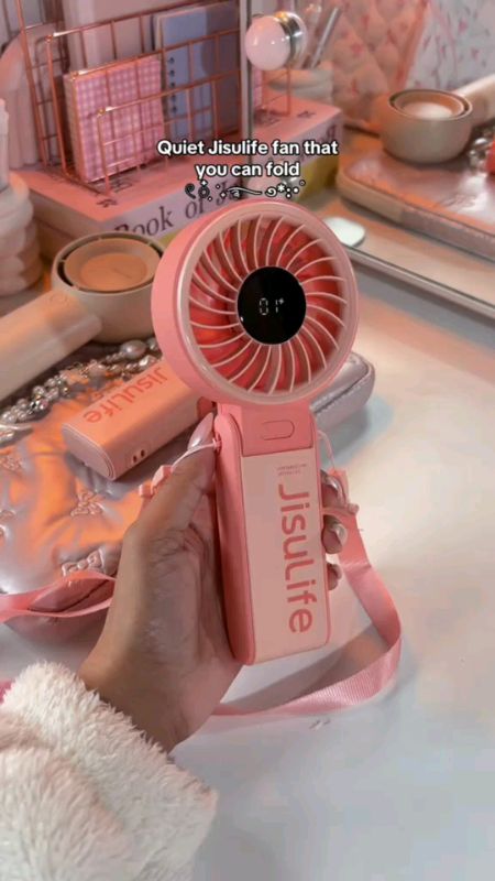 Portable fan na malakas ang hangin at matagal ang battery. #AdDToCart  #MasMuraSaShopee #HugotSaShopee #ShopeePHCommsXTRA