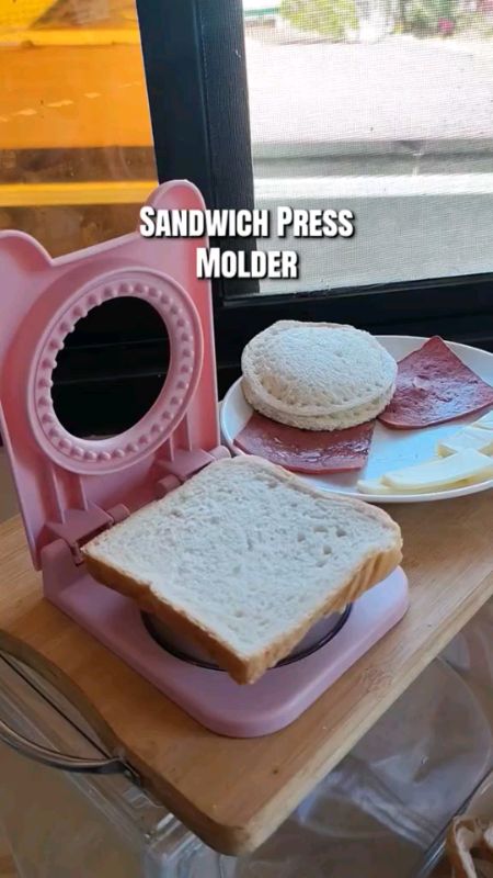 Sandwich Press Molder #MasMuraSaShopee #ShopeePHPaydaySale #FreeCoinsInShopeeVideo #Shopee33InstantSurprise #sandwichmolder #sandwichpress #slicebread