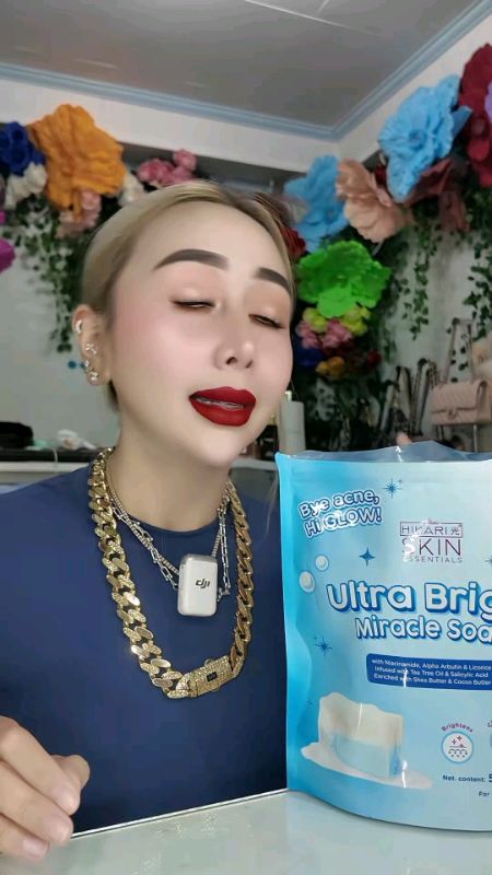 Hikari Skin Ultra Bright Miracle Soap Whitening #fyp #viral #trending #MasMuraSaShopee #hikariskinultrabrightsoap #hikarisoap #hikariskinessentials