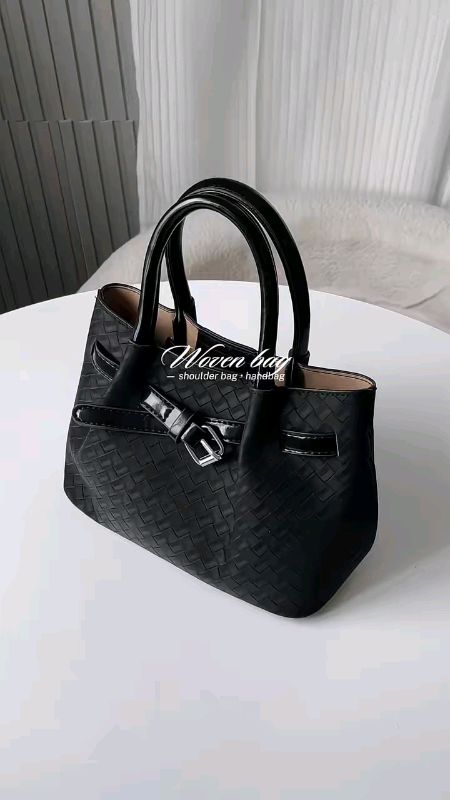 UISN #S0177 Buy one get one free niche woven women's bag basket crossbody ...#HugotSaShopee #MasMuraSaShopee #VeryUseFul