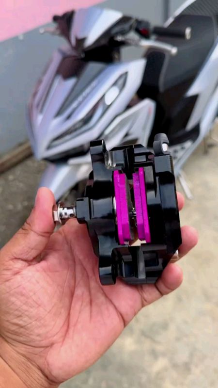 BRAKE CALIPER 2 POT #fyp #brembo #caliper