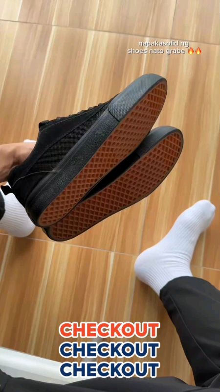 Fashion Sport Shoes Classic Black White, Unisex Casual #skateboardshoes #rubbershoes #HugotSaShopee #ShopeePHPaydaySale #MasMuraSaShopee