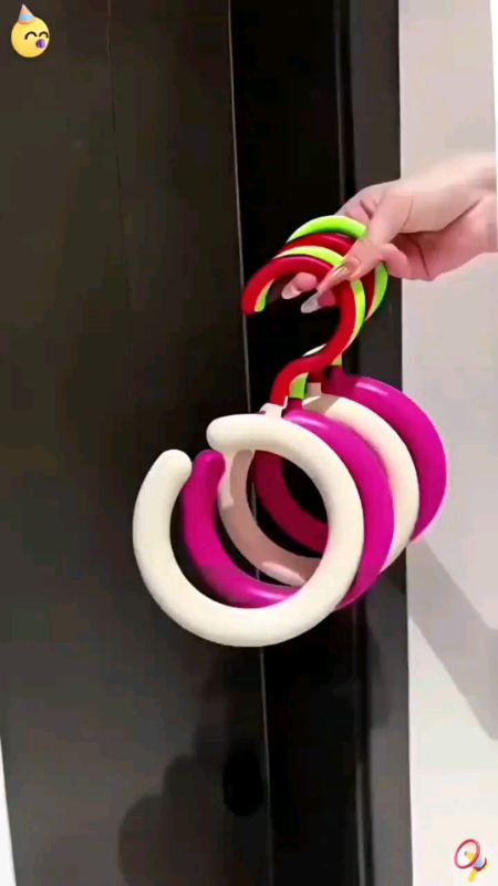 #FreeCoinsInShopeeVideo #Hugotsashopee #Trending #Viral #Shopeehaul #Fyp #Masmurasashopee#2PCSRoundScarfTieHangerCircularRing