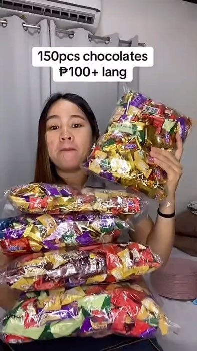 #ShopeePHPaydaySale #trending #MasMuraSaShopee #FreeCoinsInShopeeVideo #shopping # [BUY 1 GET 1 FREE] 5 Flavors Assorted Chocolate 420 Grams Snack
