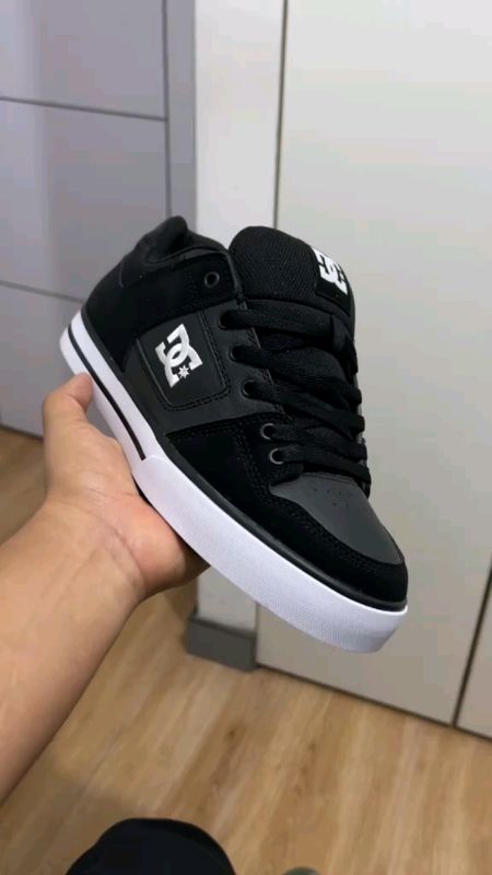 Dc Pure Black Mens Sneakers/Lifestyle#MasMuraSaShopee #shopeePHPadaysale #everyone #viral #furifie #fyp #trending