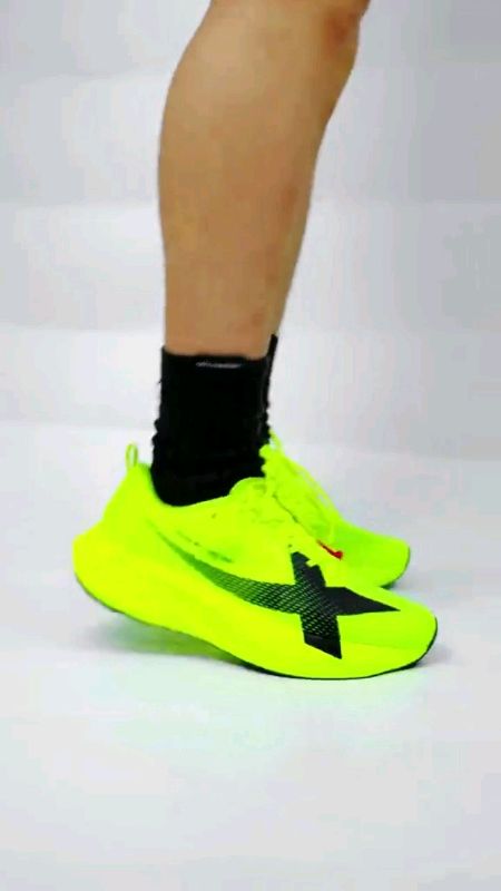 #xtep 2000km 5.0 pro men #xtep💯✅ #fyp #freecoinsInshopeevideo #CUSHIONING #RUNNINGSHOES #quality💯✅ #reboundshock #promen #2000km5 #masmurasashopee
