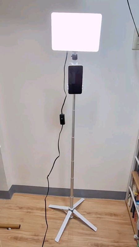 #ledlight #panellight #studiolight #selfiestick #Photography  #TNW #masmura #FREECOINSINSHOPEE