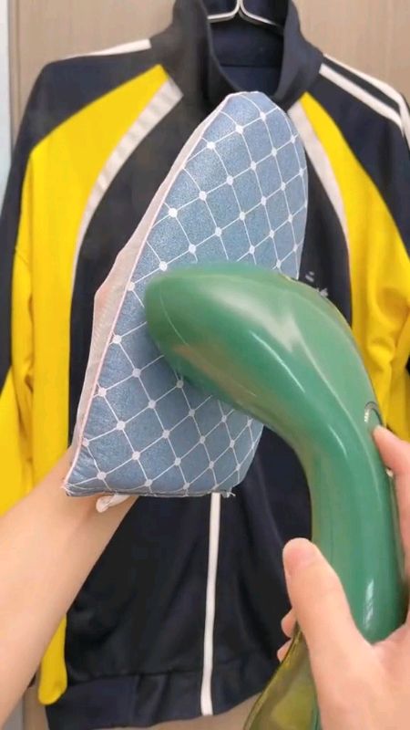 Ironing Glove for Steaming Iron #ironingglove #shopeefinds #shopeeph #MasMuraSaShopee #FreeCoinsInShopeeVideo #ShopeePHCommsXTRA #buynow #usefulitem