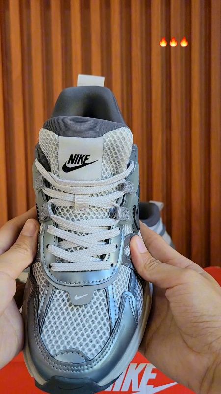 Whoahh! astig💯👌#FreeCoinsInShopeeVideo #v2k #v2kshoes #sneakershoes #nikeshoes #sneakers #runningshoes #rubbershoes #shoesforwomen #sportshoes