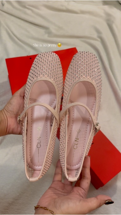 super cute flats! 🩰🩷 #viral #fypシ゚ #maryjane #flats #shoes