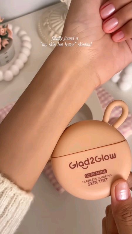 #glad2glow #glad2glowskintint #FreeCoinsInShopeeVideo #MasMuraSaShopee