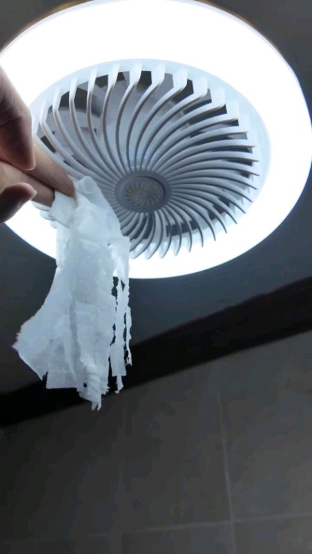 Ilaw with Fan #HugotSaShopee #ShopeePHPaydaySale #MasMuraSaShopee #FreeCoinsInShopeeVideo #WishlistMoSagotKo #fyp