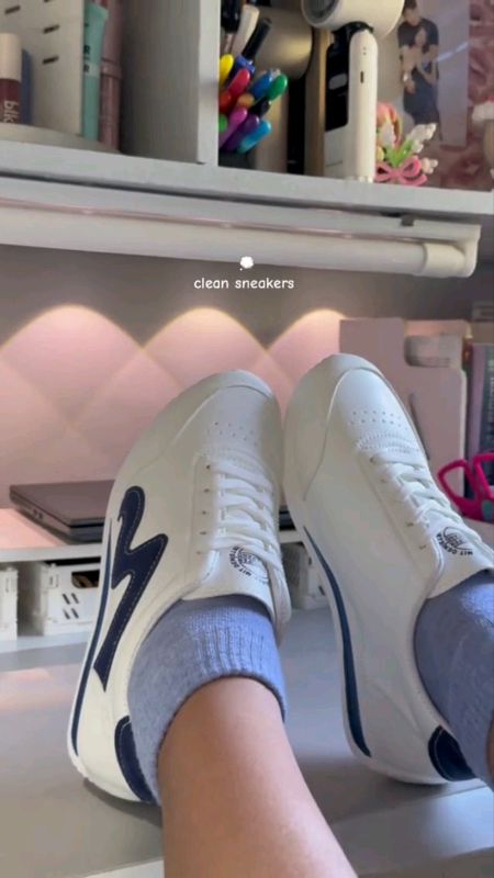#womenshoes #sneakershoes