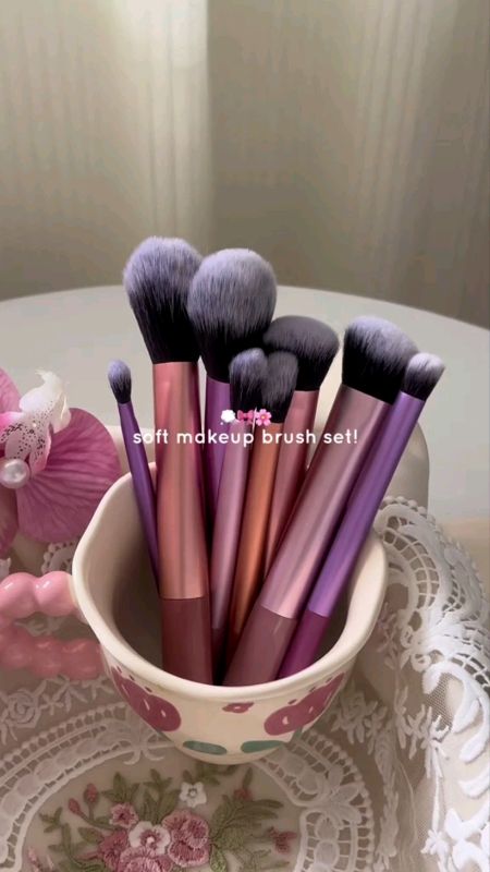 #makeupbrushset