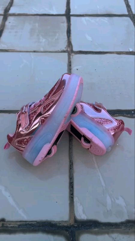 Upgraded Kids' Heelys Roller Sneakers with Removable Wheels, Street Style, Stable Support #skateshoes #rollershoes #shoes #skate #fyp #shopeefinds