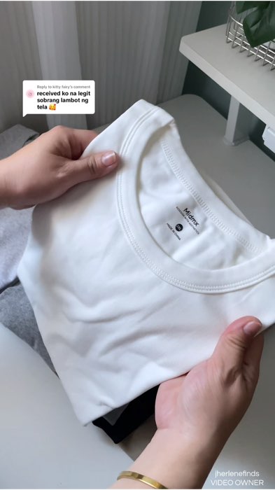 Worth the budol! #slimfit #topsforwomen #basictop #tshirt #fashion #ootd #basictee #basictshirt