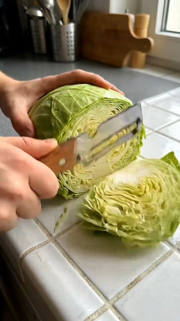 buy 1 take 1 multi-function peeler slicing #fyp #buy1take1 #peeler #shopeefinds #affordable #freeshipping #shopeeVideo